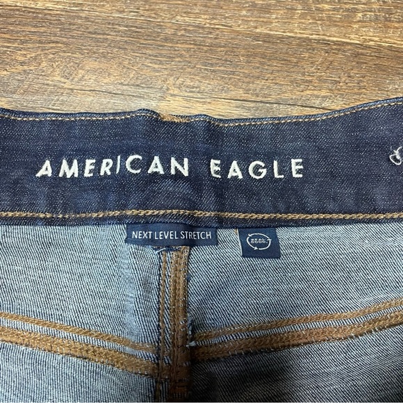 American Eagle Jeans Curvy Kick Boot Dark Wash Womens 10 Short Center Seam Blue - Picture 2 of 10